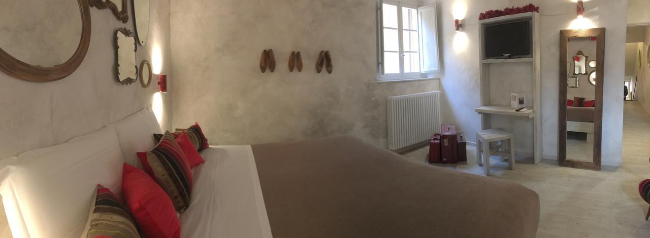 Il Pozzo Di Santa Zita Hotel Лука Екстериор снимка