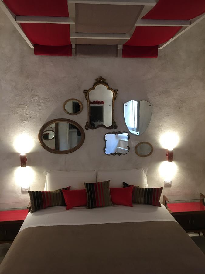 Il Pozzo Di Santa Zita Hotel Лука Екстериор снимка