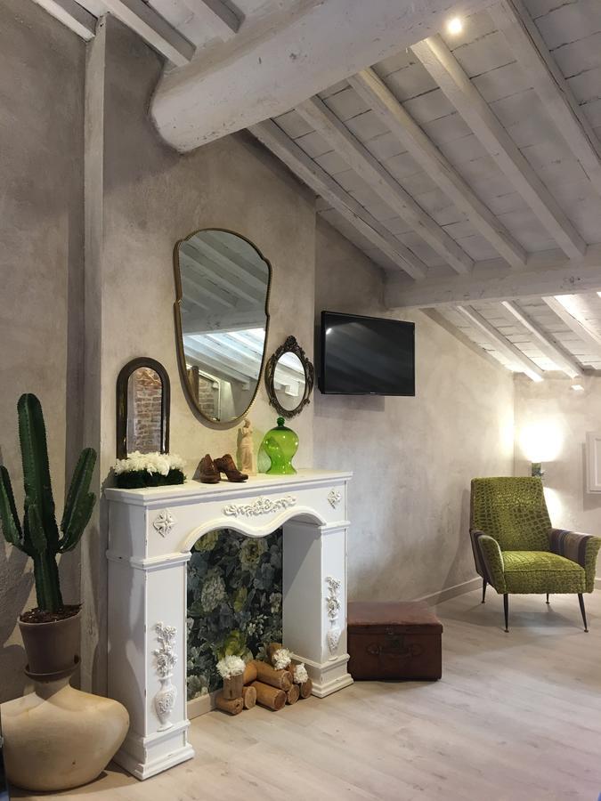Il Pozzo Di Santa Zita Hotel Лука Екстериор снимка